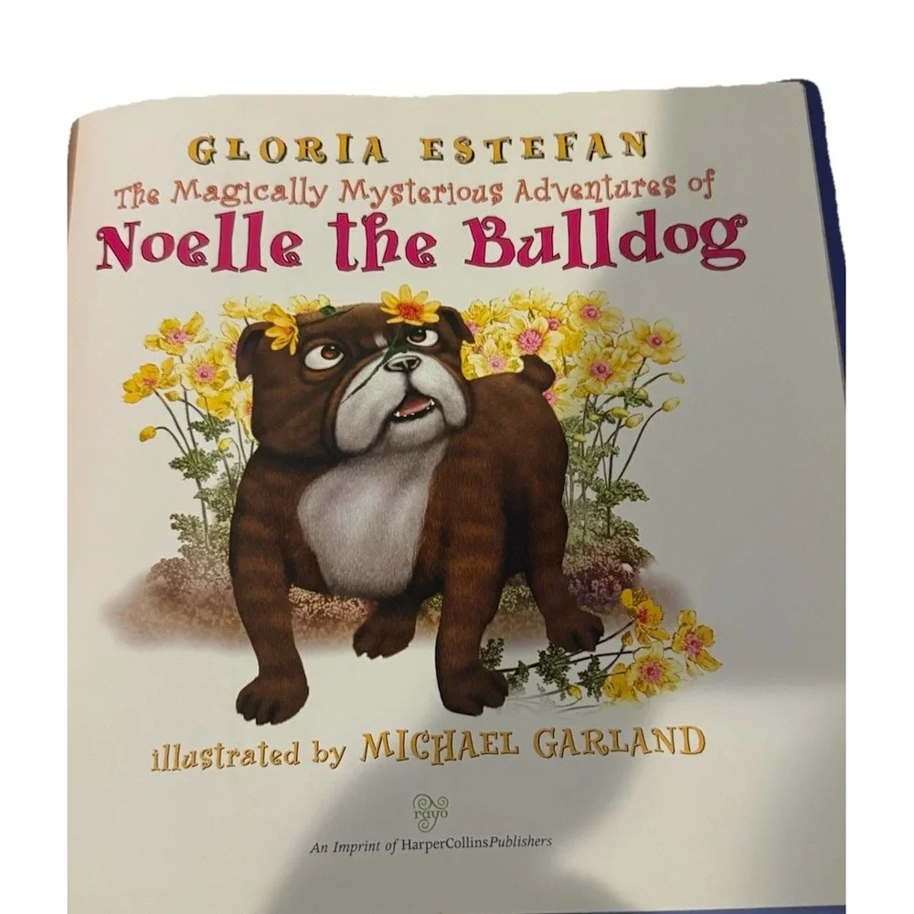Noelle The Bulldog Book & CD Gloria Estefan Hardback